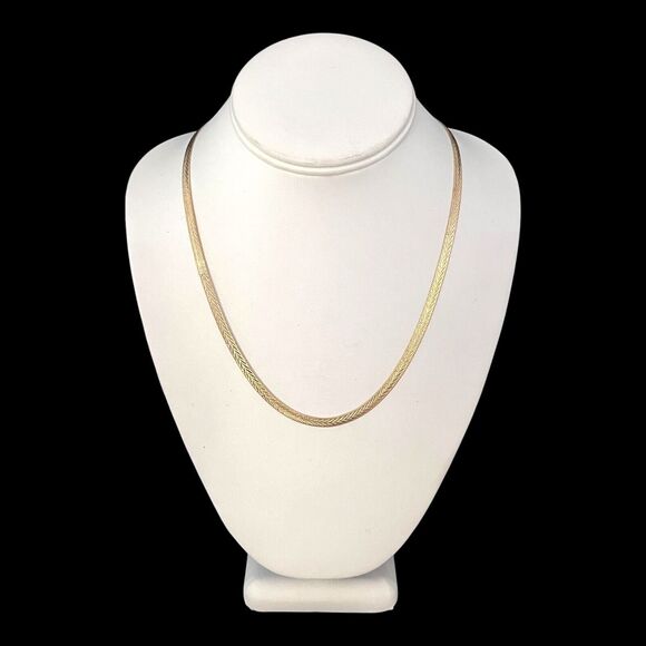 Vintage Herringbone Necklace Flat Chain Gold Plated Classic Chic NB1 - Picture 1 of 5